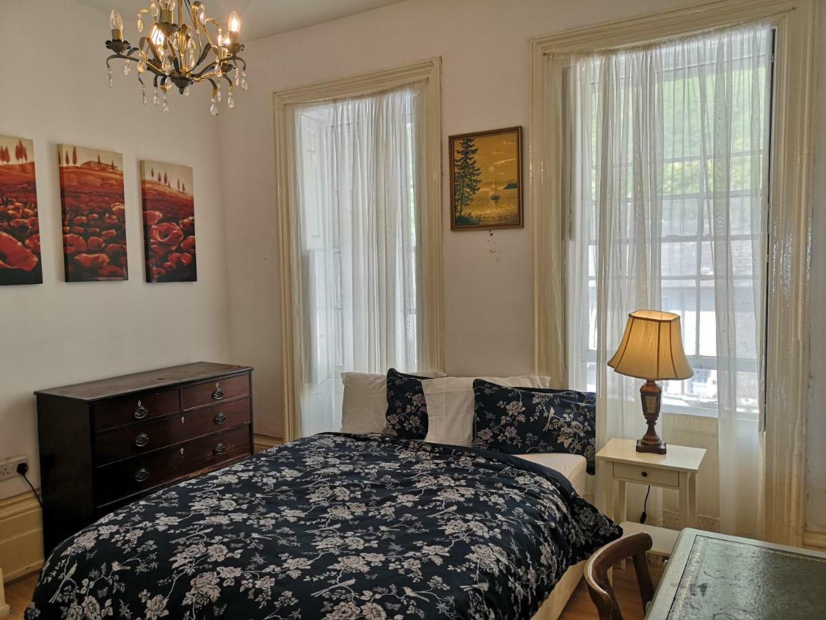 Whole Flat Next To Dover Port With Parking Bagian luar foto